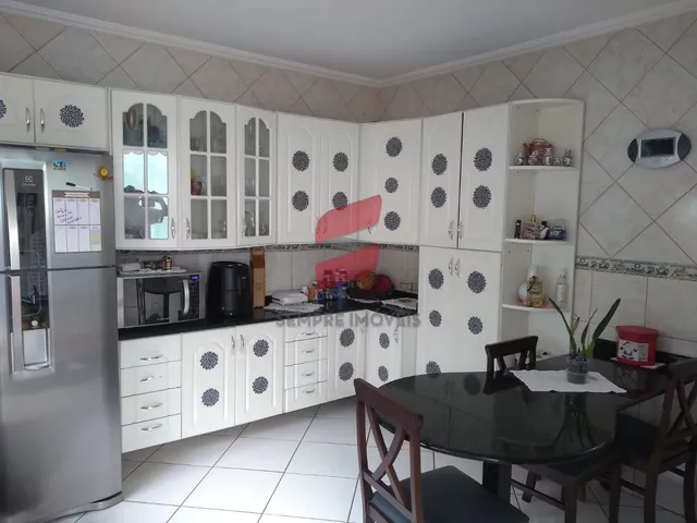 Imagem 11: SOBRADO com 4 dormitórios à venda com 390m² por R$ 1.700.000,00 no bairro Alto Tarumã
