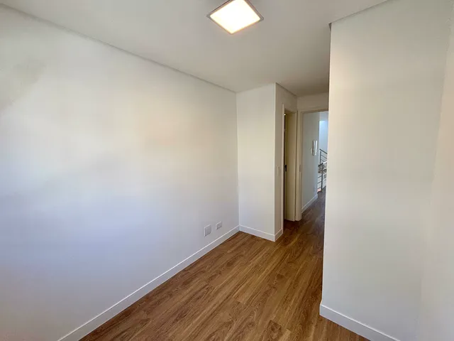 Imagem 3: Monte Carlo Casa em condomínio com 4 dormitórios