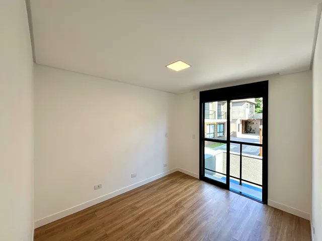 Imagem 6: Monte Carlo Casa em condomínio com 4 dormitórios