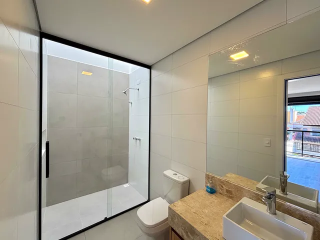 Imagem 8: Monte Carlo Casa em condomínio com 4 dormitórios