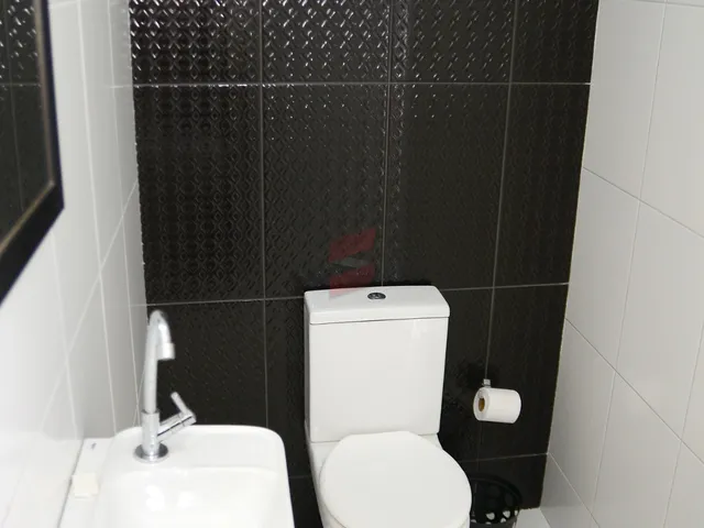 Imagem 4: CASA com 3 dormitórios à venda com 280m² por R$ 1.300.000,00 no bairro Pineville