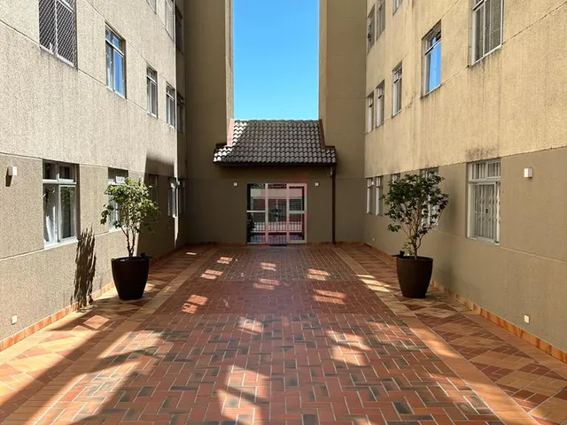 Imagem 8: COBERTURA com 3 dormitórios à venda com 173.13m² por R$ 899.000,00 no bairro Bacacheri