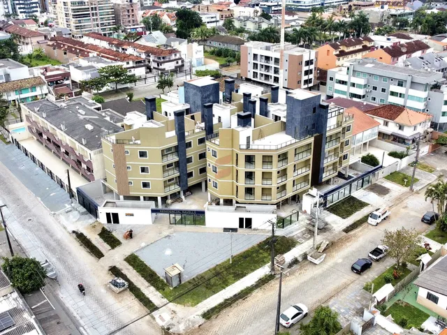 Imagem 2: APARTAMENTO com 2 dormitórios à venda com 177m² por R$ 795.000,00 no bairro Caiobá