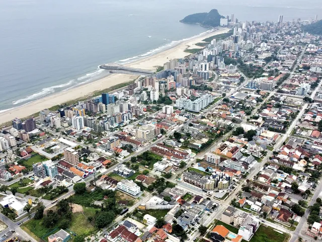 Imagem 8: APARTAMENTO com 2 dormitórios à venda com 177m² por R$ 795.000,00 no bairro Caiobá