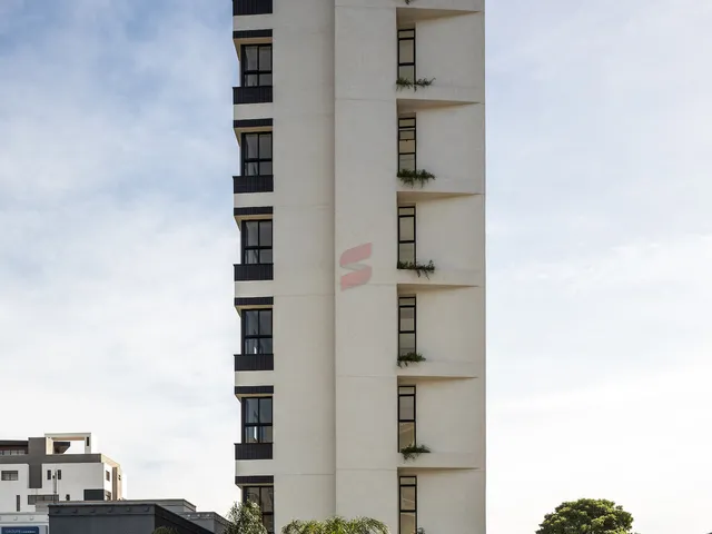 Imagem 2: APARTAMENTO com 2 dormitórios à venda com 140.36m² por R$ 750.000,00 no bairro Centro