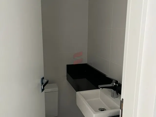 Imagem 15: APARTAMENTO com 2 dormitórios à venda com 140.36m² por R$ 750.000,00 no bairro Centro