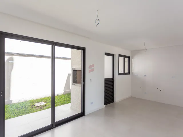 Imagem 14: SOBRADO com 3 dormitórios à venda com 151.57m² por R$ 699.000,00 no bairro Atuba
