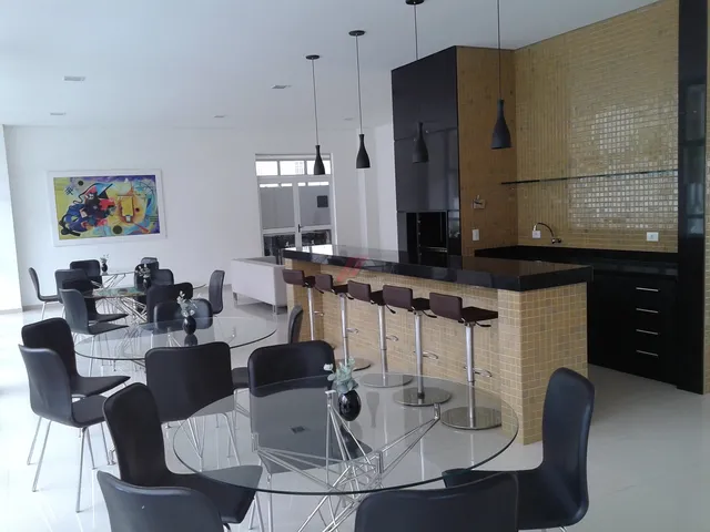 Imagem 3: P> </p>   Apartamento com 3 dormitórios