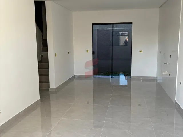 Imagem 5: SOBRADO com 3 dormitórios à venda por R$ 500.000,00 no bairro Sítio Cercado - CURITIBA