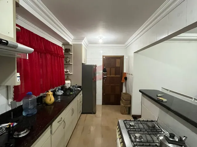 Imagem 8: CASA com 3 dormitórios à venda com 448m² por R$ 450.000,00 no bairro Planta Meireles
