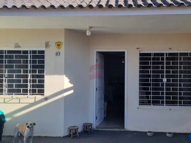 Imagem 3: P>CASA COM ÁTICO</p