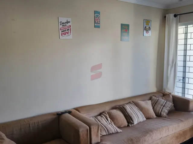 Imagem 6: P>CASA COM ÁTICO</p