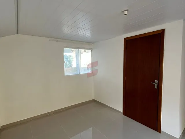 Imagem 8: KITNET com 1 dormitório para alugar no bairro Emiliano Perneta - PINHAIS / PR