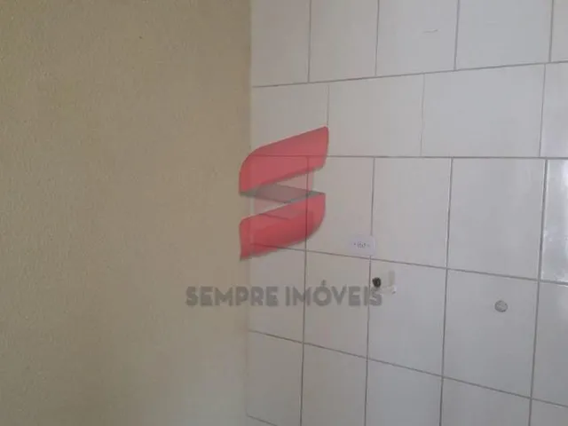 Imagem 5: Casa com 2 Dormitórios para Alugar com 45M² por R$ 1.200,00 no Bairro Planta Deodoro - Piraquara / Pr