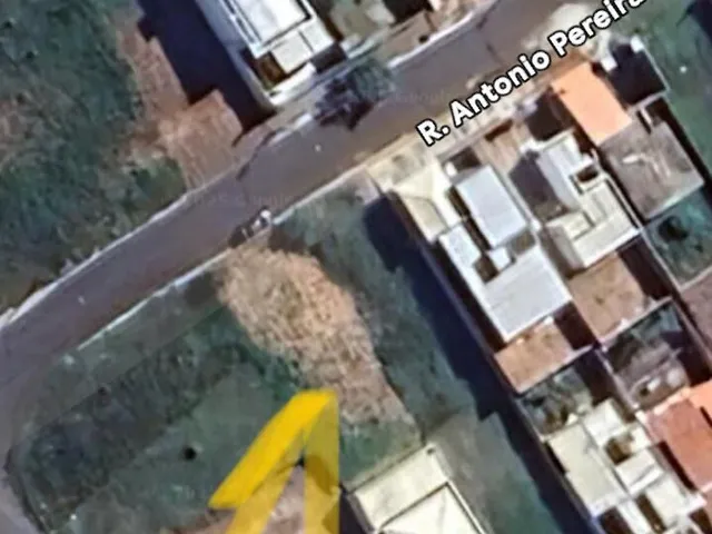 Imagem: O terreno possui 250m² de Área e está localizado em