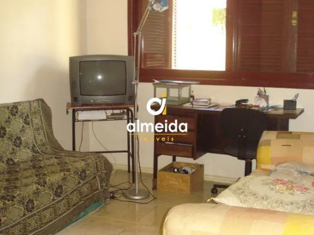 Imagem 3: Casa 4 dormitórios à venda Nossa Senhora de Lourdes Santa Maria/RS