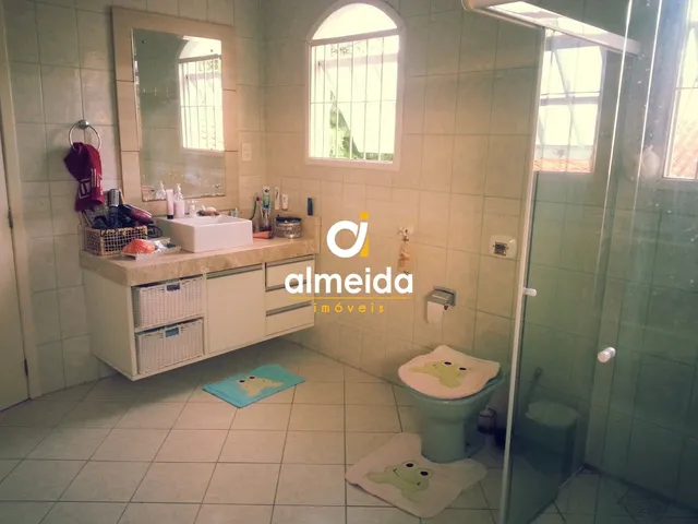 Imagem 2: Casa 4 dormitórios à venda Camobi Santa Maria/RS