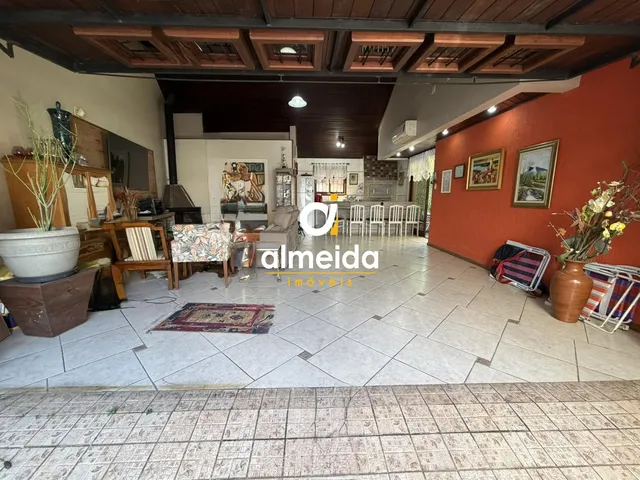 Imagem 9: CASA CENTRO PRÓXIMO UFN 4 DORMITÓRIOS