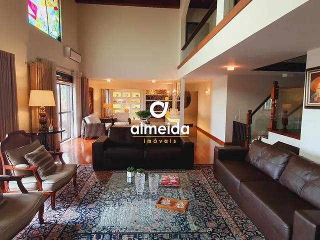 Imagem: O apartamento possui 5 Dormitórios, 3 Suítes, 6