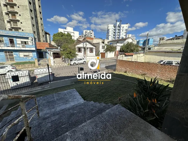 Imagem 6: CASA AMPLA COM TERRENO MARAVILHOSO NO CENTRO DE SANTA MARIA!