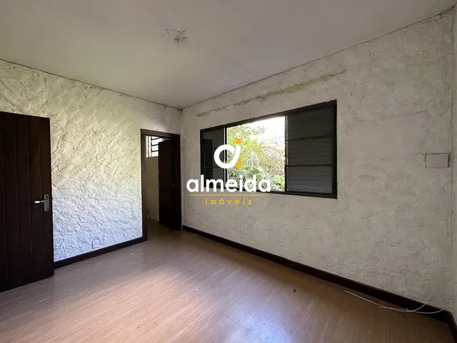 Imagem 9: CASA COMERCIAL DE ESQUINA NO BAIRRO NOSSA SENHORA DE LOURDES EM SANTA MARIA RS