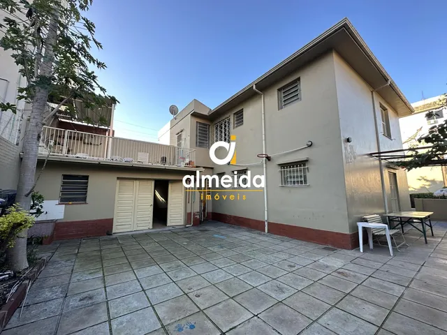 Imagem 8: Casa 6 dormitórios à venda Centro Santa Maria/RS