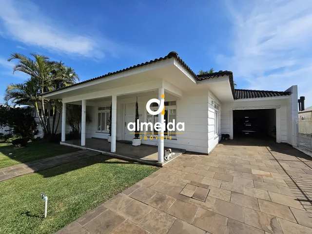 Imagem 2: Casa 4 Dormitorios no Bairro Tomazetti no Condomínio Morada do Lago santa Maria