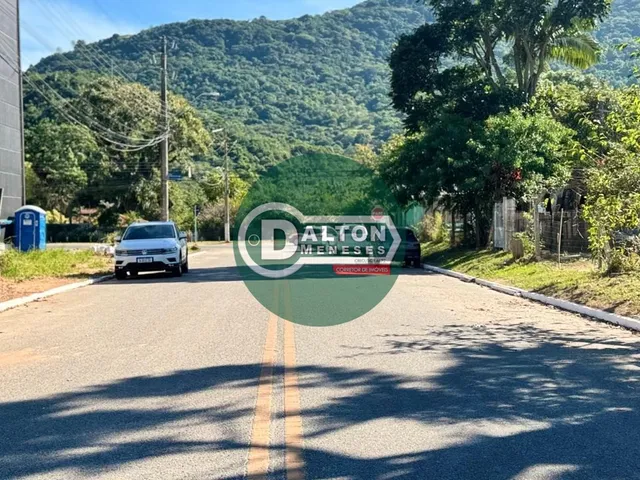 Imagem: TERRENO RESIDENCIAL em FLORIANÓPOLIS
