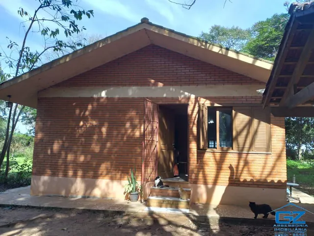 Imagem: Chácara com 3 Dormitorio(S) Localizado(A)