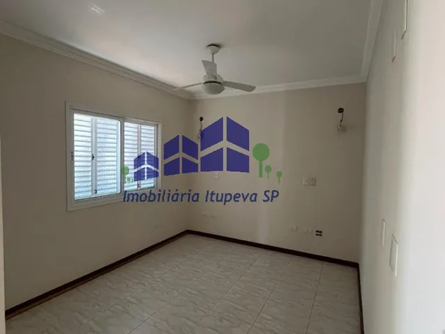 Imagem 16: Imperdível Casa em Condomínio com 4 Quartos e 4 Suítes na Cidade de Itupeva-Sp, Residencial dos Lagos