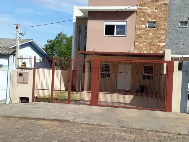 Imagem: Sobrado com 2 Dormitorio(s) localizado(a)