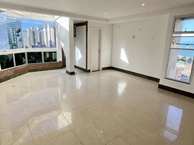 Imagem 15: Cobertura à venda, no Ed. Ulan Bator, em Vila Velha, Itapuã, com 5 quartos, 260m²