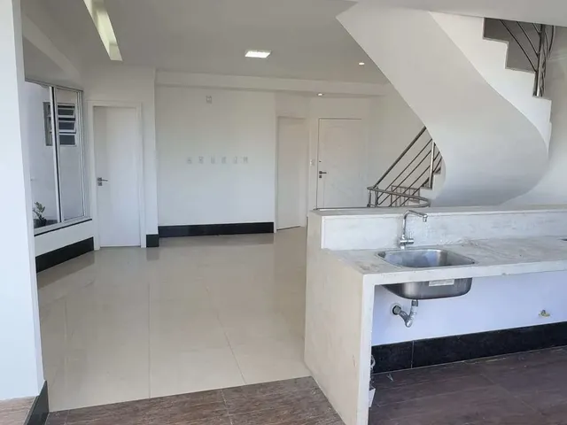 Imagem 13: Cobertura à venda, no Ed. Ulan Bator, em Vila Velha, Itapuã, com 5 quartos, 260m²