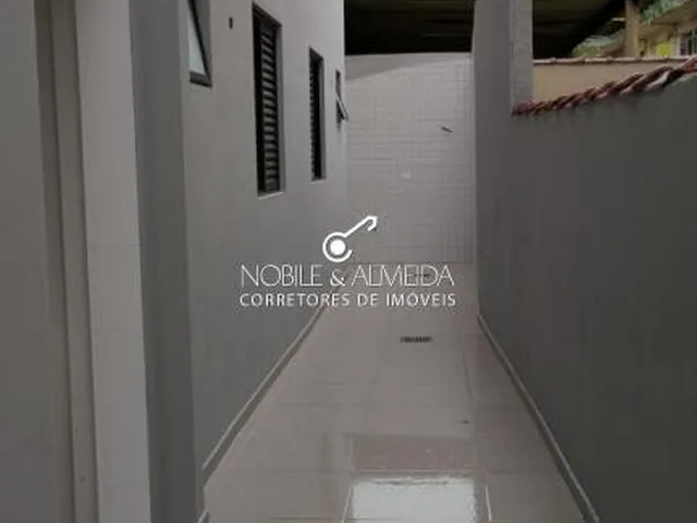 Imagem 9: Marapé, Santos, S.P. Sobrepostas Térreas. NOVAS. 2 suítes