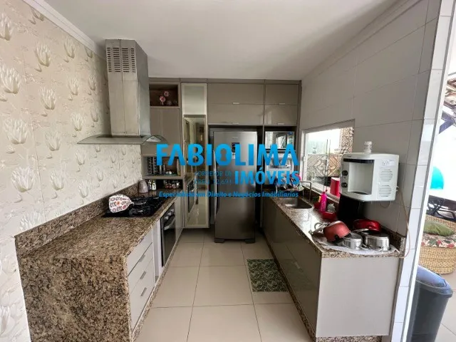 Imagem 14: Linda casa no Cond. Canto dos Pássaros, Abrantes