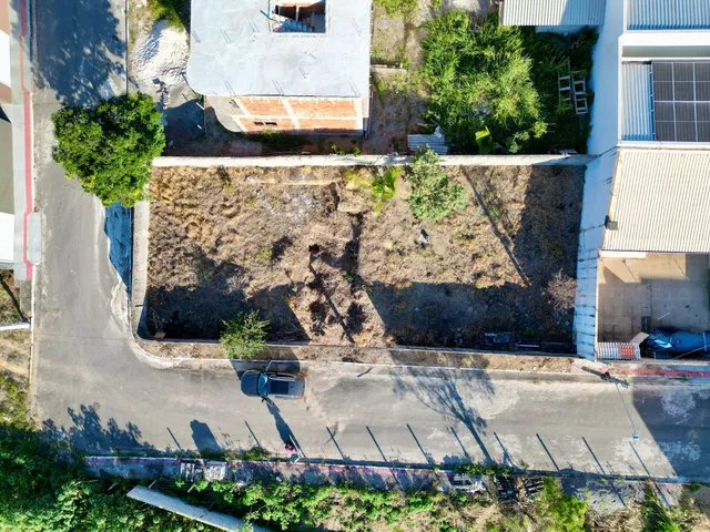 Imagem 2: Terreno à venda em Morada de Laranjeiras, Serra-ES: oportunidade única para investir!