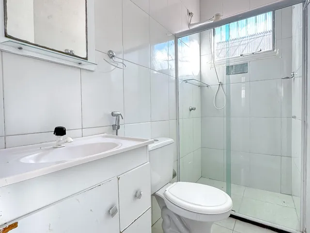 Imagem 2: Casa à venda em Morada de Laranjeiras, Serra-ES: 3 quartos, 1 suíte, 1 sala, 2