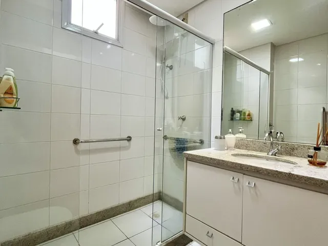 Imagem 4: Venda de Apartamento de 3 Quartos na Enseada do Suá, Vitória-ES - 96m² - 1 Suite - 2