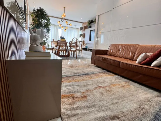 Imagem 2: Venda de Apartamento de Alto Padrão em Campo Grande, Cariacica-ES: 4 Quartos, 1 Suíte