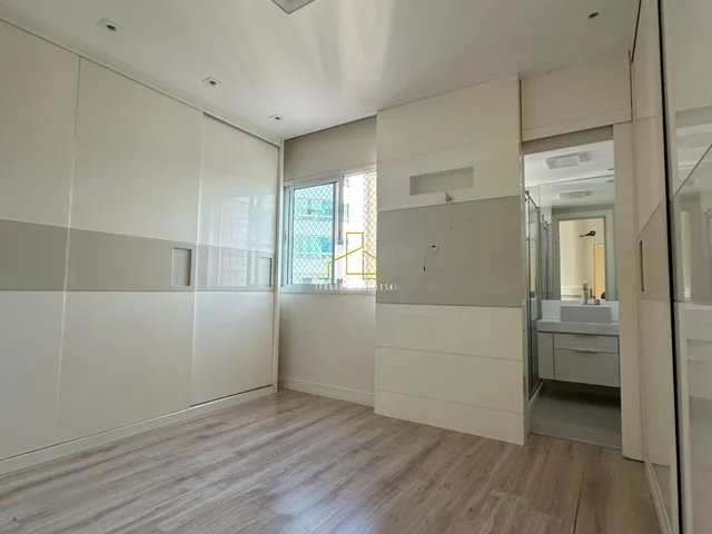 Imagem 14: Venda de Apartamento de Luxo na Praia do Canto em Vitória-ES - 4 Quartos, 1 Suíte, 2