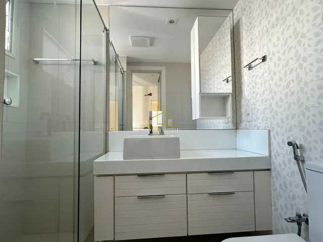 Imagem 6: Venda de Apartamento de Luxo na Praia do Canto em Vitória-ES - 4 Quartos, 1 Suíte, 2