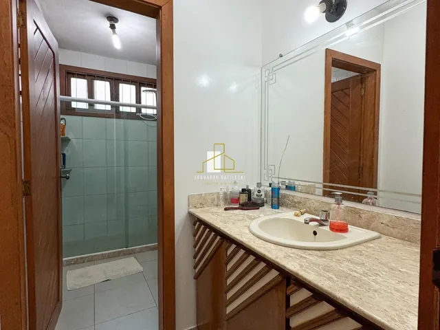 Imagem 4: Casa Duplex de 4 Quartos à Venda em Jardim Camburi, Vitória-ES! 308 m²