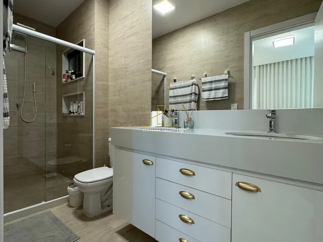 Imagem 8: Casa duplex à Venda PORTEIRA FECHADA em Colina de Laranjeiras ? Localização Perfeita