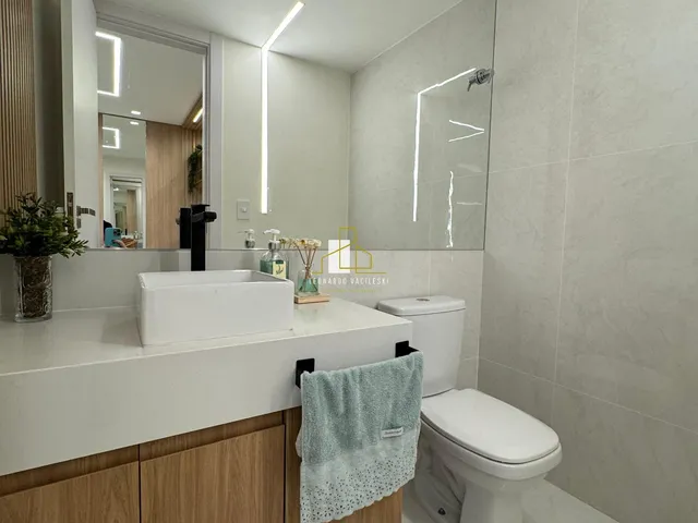 Imagem 12: Casa duplex à Venda PORTEIRA FECHADA em Colina de Laranjeiras ? Localização Perfeita