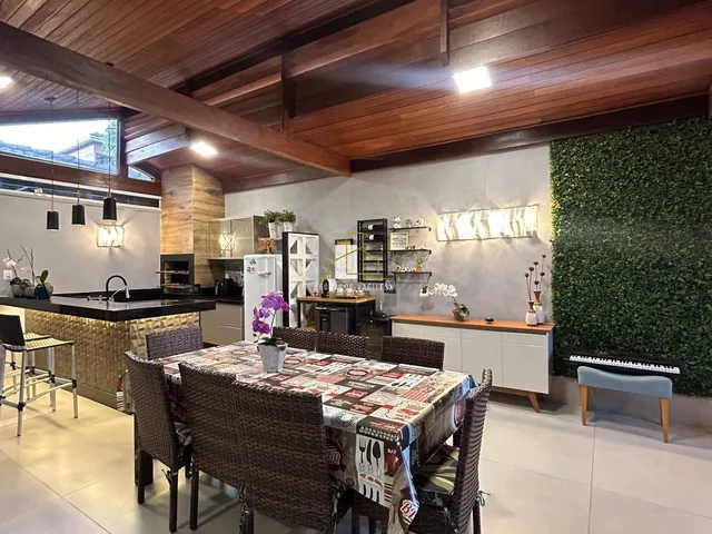 Imagem 13: Casa Duplex modelo ?C" 4 Quartos, 2 suítes incluindo uma MASTER, Condomínio Aldeia