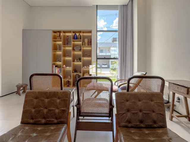 Imagem 3: Imóvel de Luxo no Alphaville Jacuhy, Serra-ES: Casa Linear 3 Quartos e 2 Suítes com