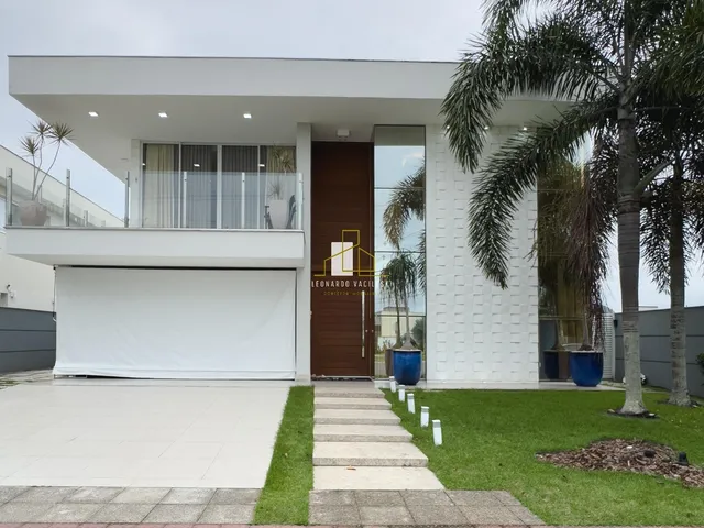 Imagem 5: Casa em Condomínio de Luxo em Alphaville Jacuhy: 4 Quartos, 3 Suítes, 350m² - Venda em
