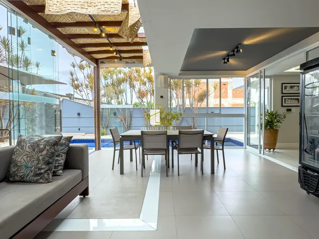 Imagem 12: Casa em Condomínio de Luxo em Alphaville Jacuhy: 4 Quartos, 3 Suítes, 350m² - Venda em