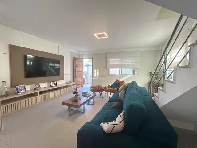 Imagem: Casa de Luxo à Venda em Vitória-ES, no