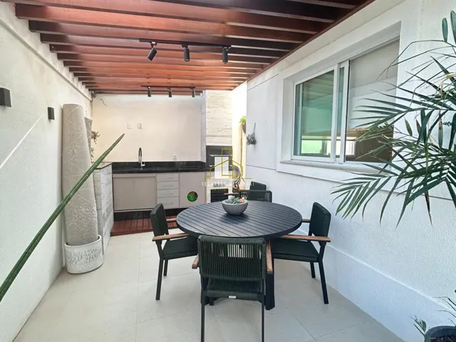 Imagem 6: Casa de Luxo à Venda em Vitória-ES, no Bairro Jardim Camburi: 4 Quartos, 4 Suítes, 1